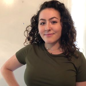 Meet your Posher, Talia